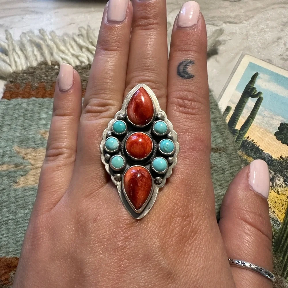 Sterling Silver Red Spiny and Turquoise Ring - Picture 3 of 5